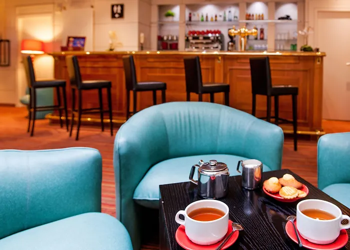 콘티넨탈 3* 루르드