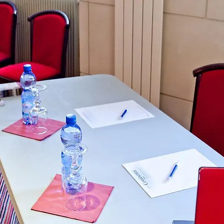 콘티넨탈 호텔 3*