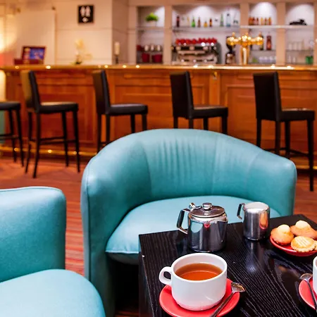 Continental 3* لورد