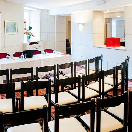 호텔 콘티넨탈 3*