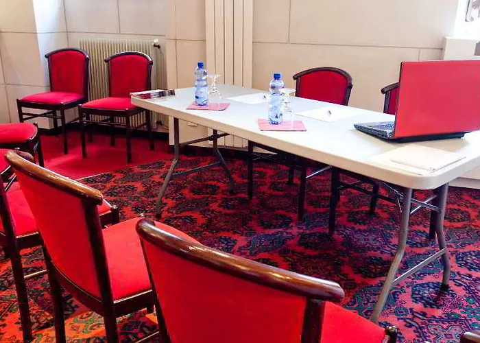 Continental Hotel Lourdes